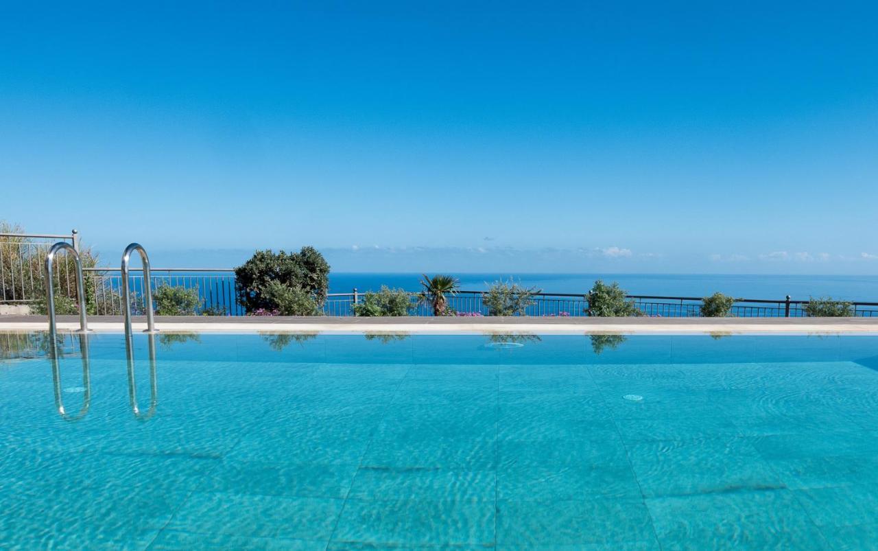 Villa Eolos ลิกาเรีย ภายนอก รูปภาพ